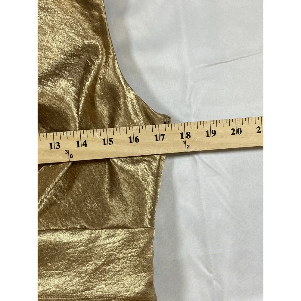 Eliza J Gold Metallic Tiered V Neck Sleeveless Sheath Dress 8